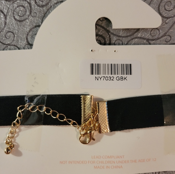 NWT! Carisma Diamond Floral Necklace Choker - Picture 4 of 4